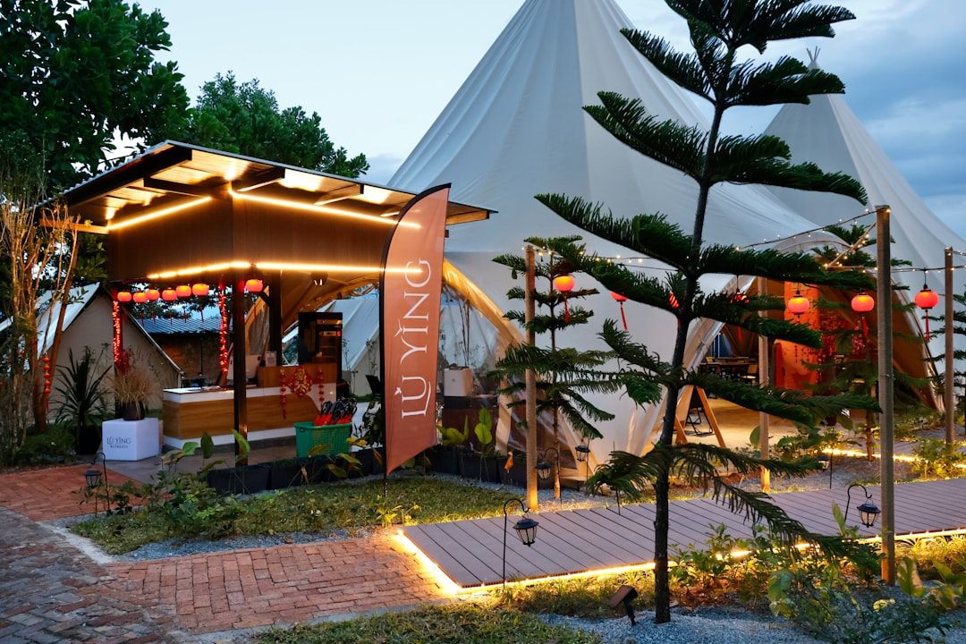 lanterns glamping